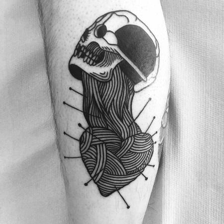 Tattoos - skull filaments - 128683